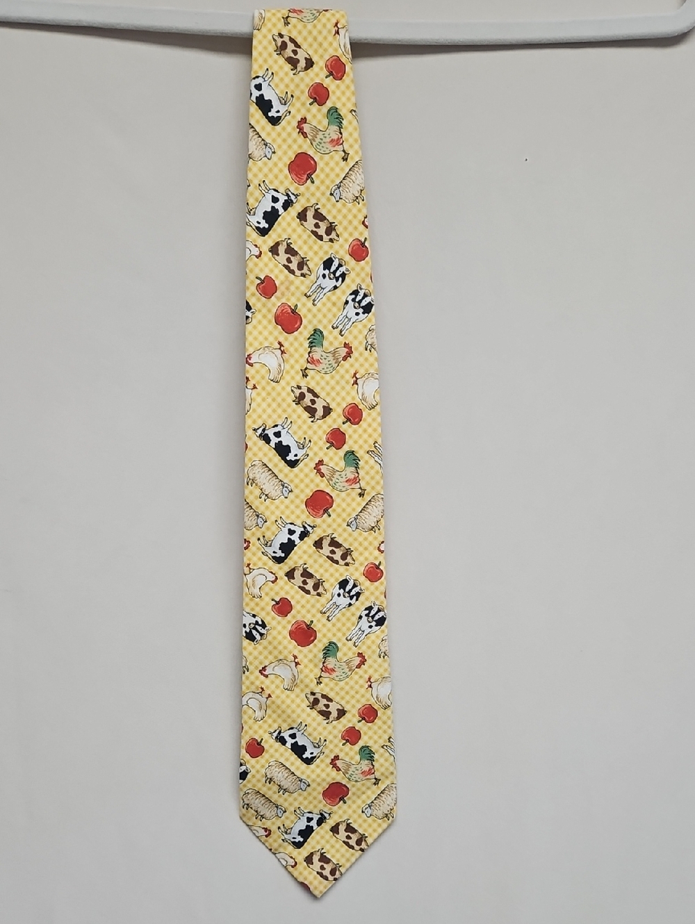Yellow Novelty Farm Animal Print Men's Tie